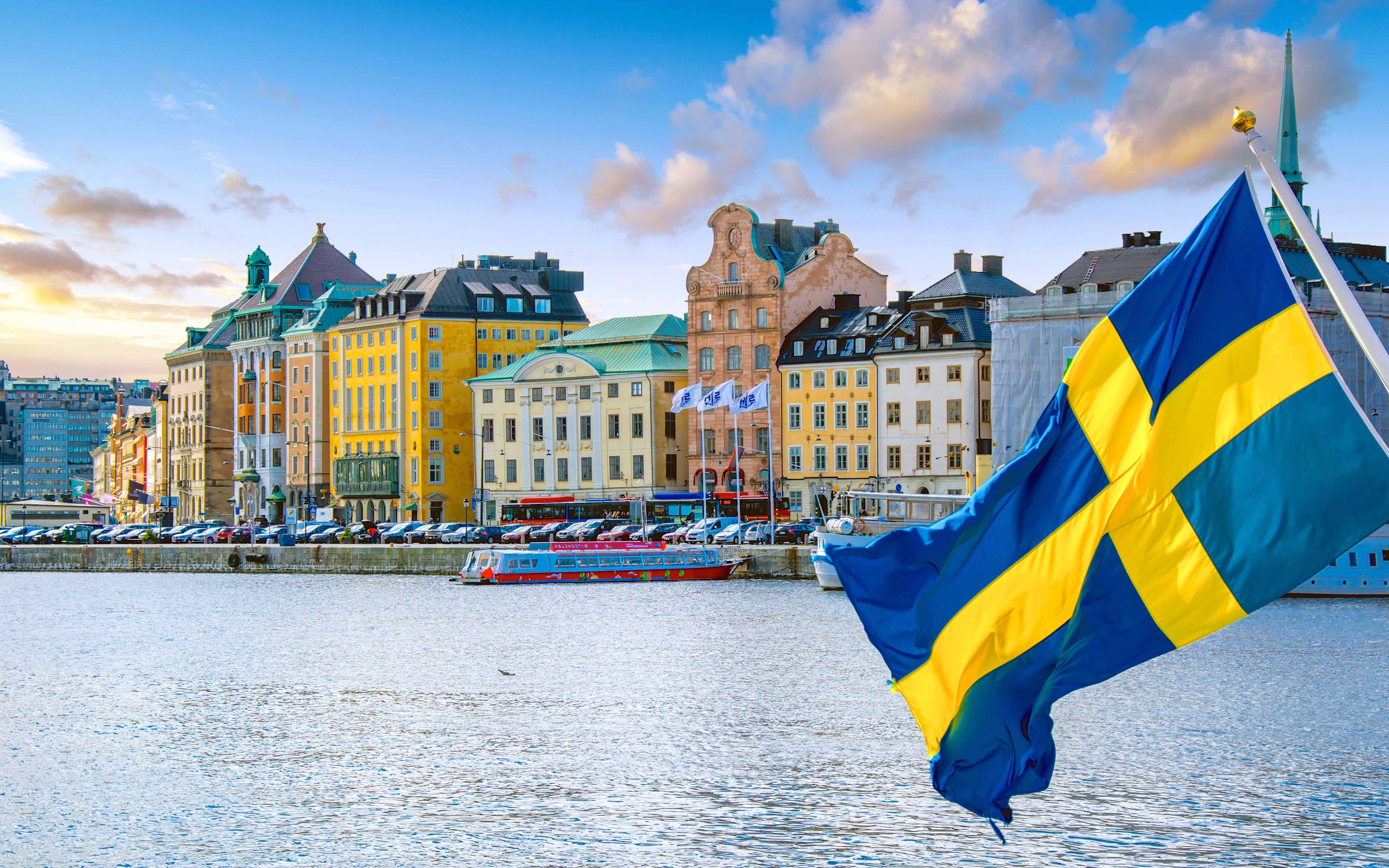 travel requirements to sweden from uk