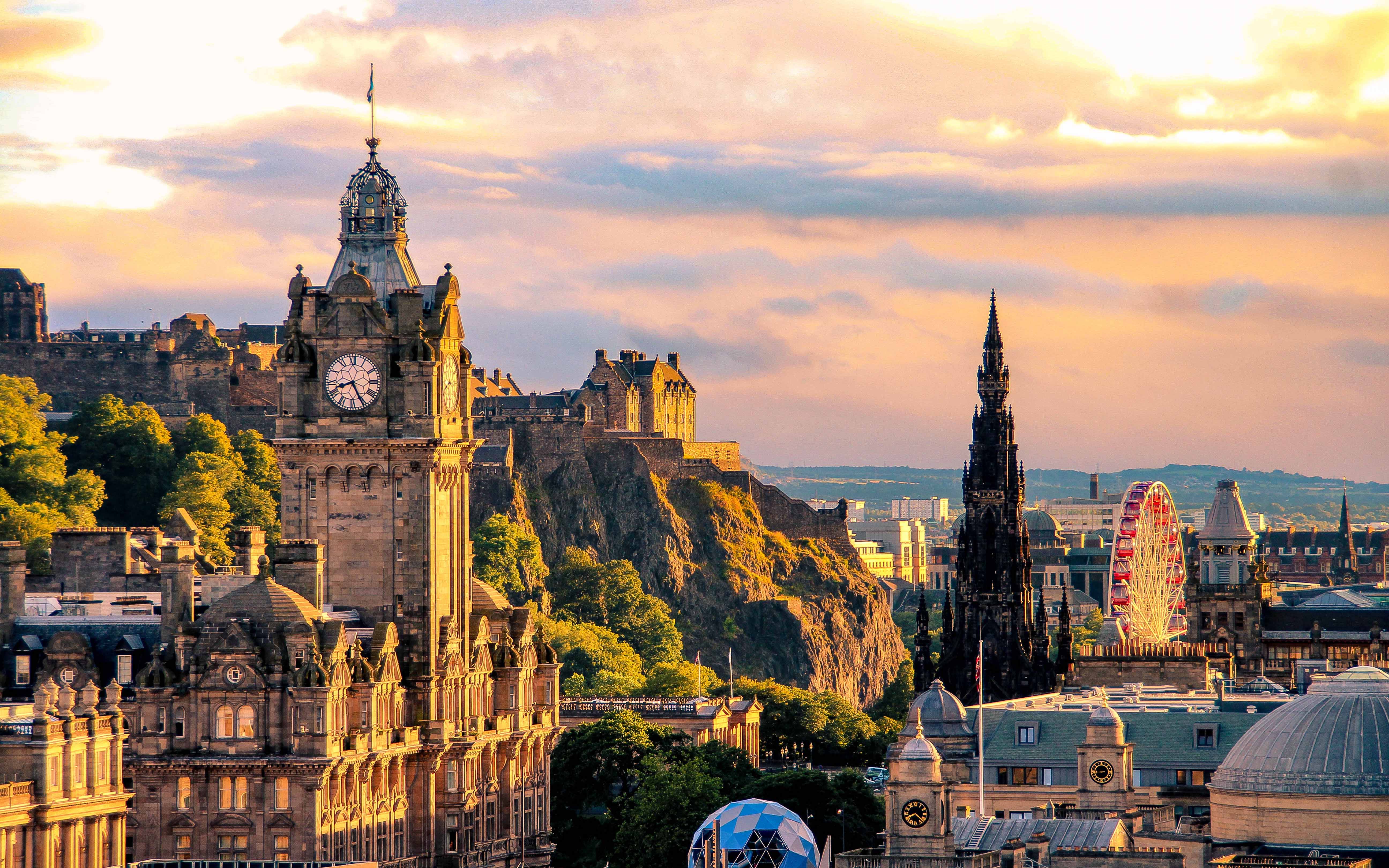 Площадь шотландии. Эдинбург Шотландия. Великобритания столица Эдинбург. Столица Шотландии Edinburgh. Эдинбург, Шотландия, Великобритания.