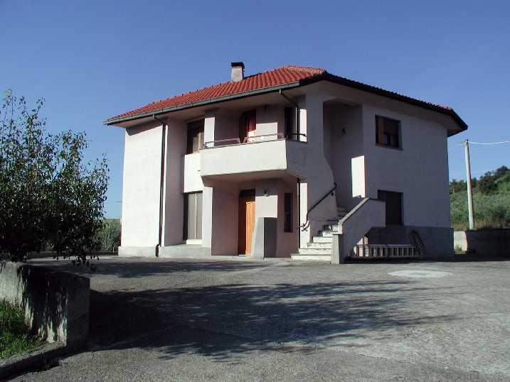 Vendita Villa, Morro d'Oro, Teramo, Italia, Case di Pasquale